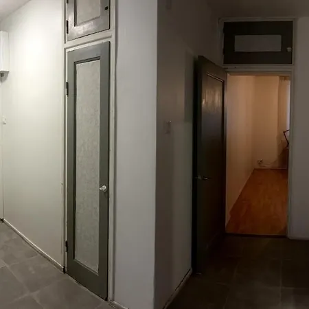 Renovated And Modern In Alppila Apartment