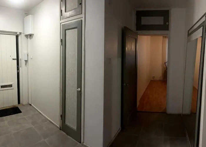 Renovated And Modern In Alppila Apartmán