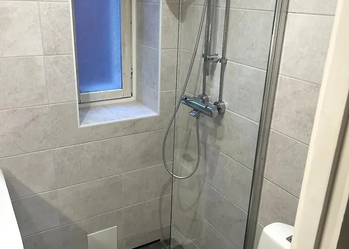 Renovated And Modern In Alppila Apartmán Helsinky